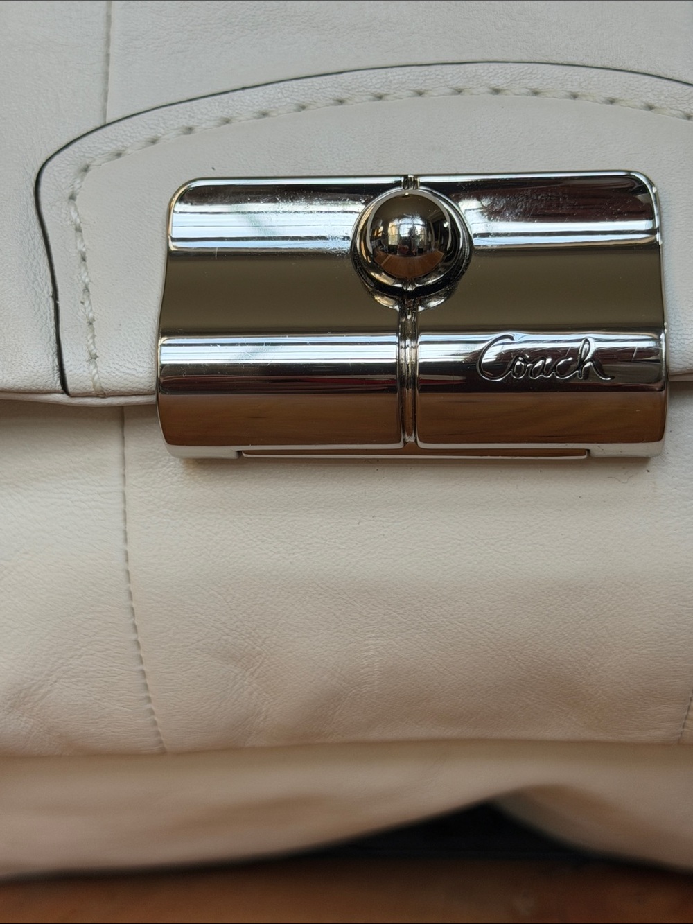 Coach Old Money Y2K 2010 Kristin Slouchy Off White Leather Hobo Bag VGUC - Picture 4 of 16